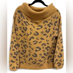 NWOT Women Impressions Boutique Cowl Neck Animal Print Loose Fit Sweater Medium